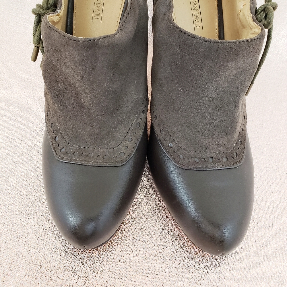 Circa Joan & David Brown Leather Eunice Bootie 8.5 - Picture 2 of 8